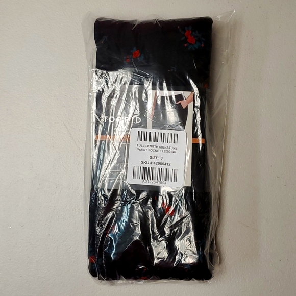 ❤️NWT VINTAGE TORRIID LEGGING POCKETS - ROSE FLORAL PRINT FULL LENGTH PLUS SIZE - Picture 6 of 11